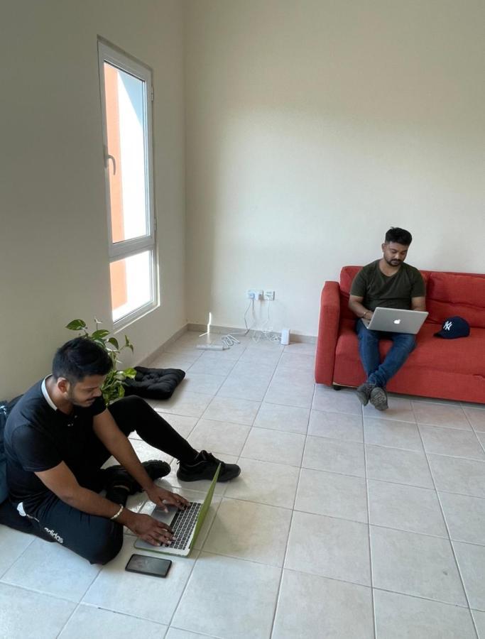 Expo Backpackers Hostel Dubai Buitenkant foto